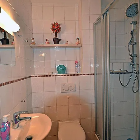 بيت للعطل Altglowe Nr 7b *